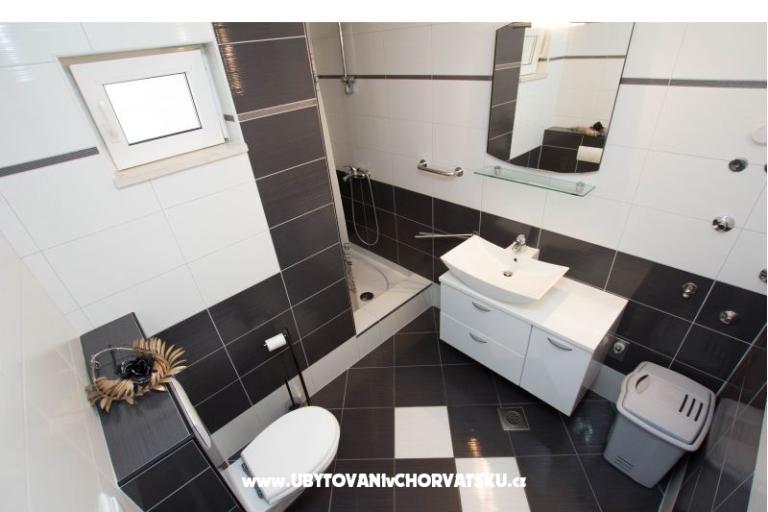 Apartments Anamaria – photo 6