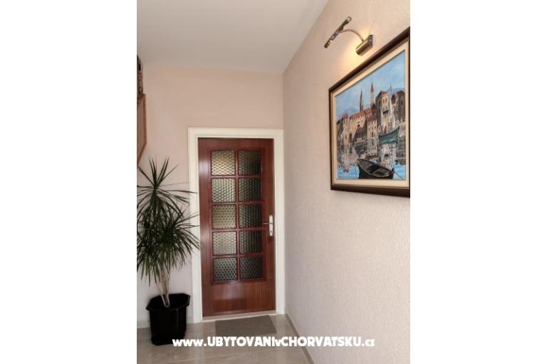 Apartments Carmen – photo 2