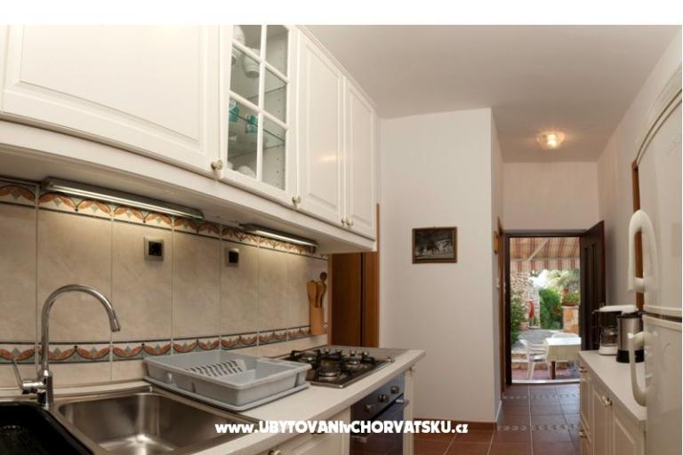 Apartments Ćurković – photo 9