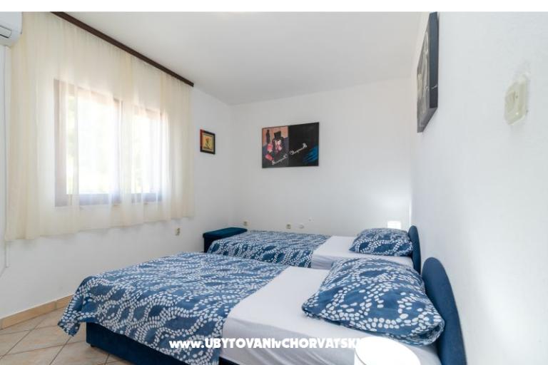 Apartments Gordana – photo 12