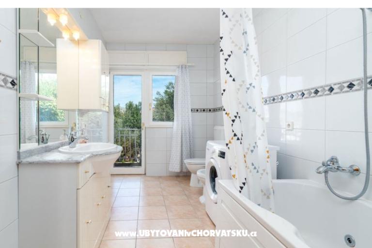 Apartments Josip – photo 16