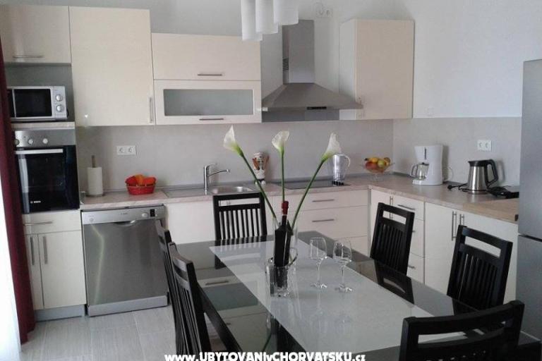 Apartments Kadulja – photo 3