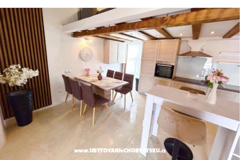 Apartments Ksenija and Anchor – photo 18