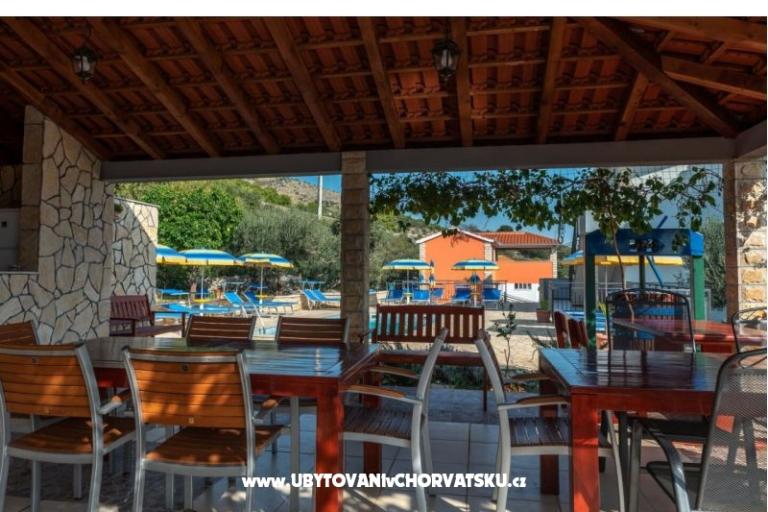 Apartments Petra – photo 10