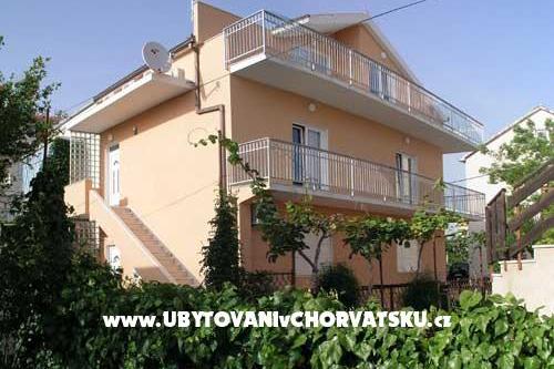 Apartments Riva & Roza – photo 2