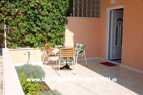Apartments Riva & Roza – photo 3
