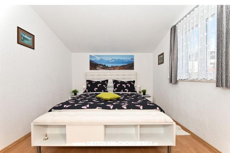 Apartments Tia – photo 10