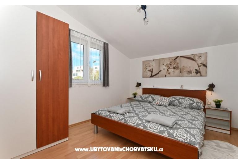 Apartments Tia – photo 11