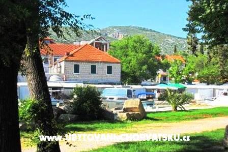 Apartments Tragurium – photo 2