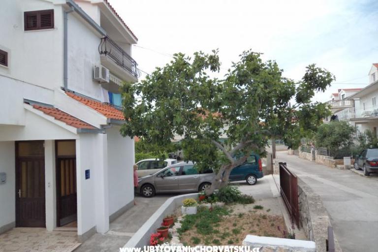 Apartments Vesela – photo 14