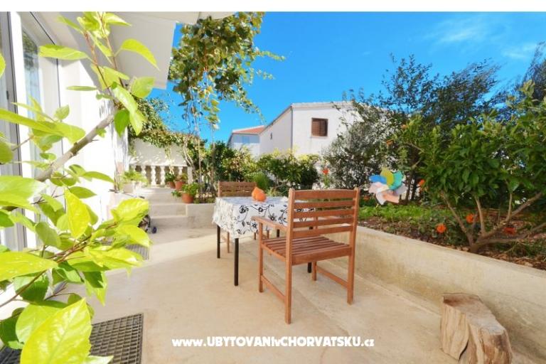 Apartments Zeljka, Okrug Gornji – photo 4