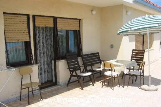 Apartments Toni – photo 3