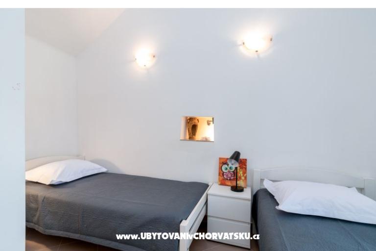 Diamond House – photo 16