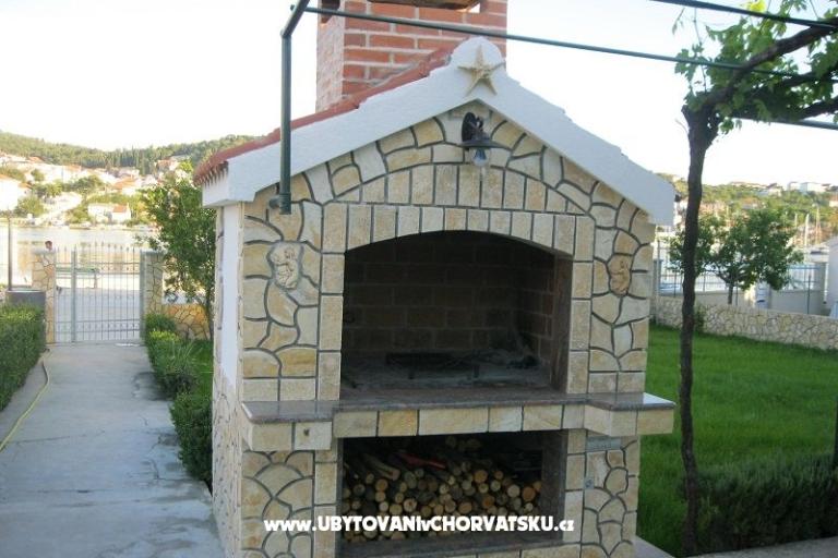 House Petar &amp; Apartment for 2 perso – photo 14