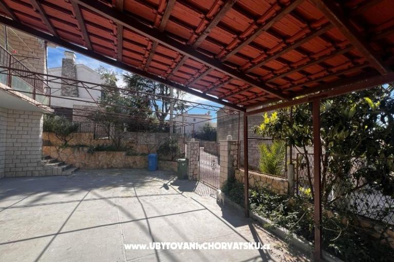 Apartments Leila – photo 6