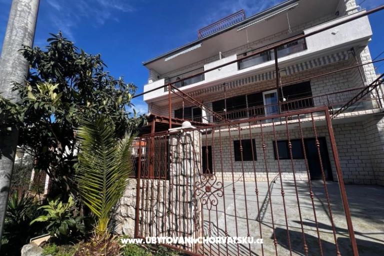 Apartments Leila – photo 7