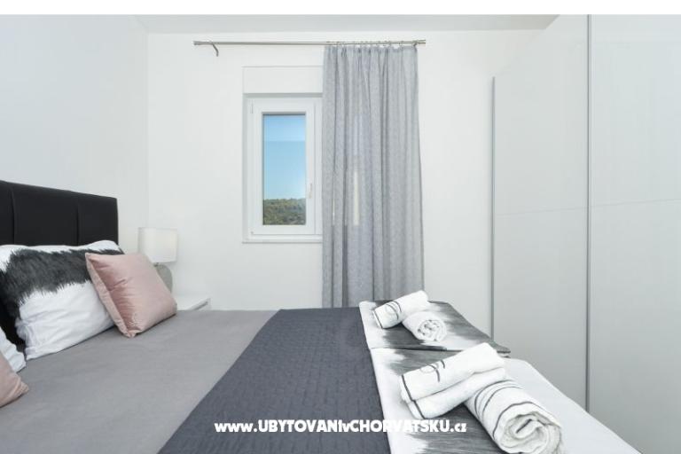 Linda – photo 10