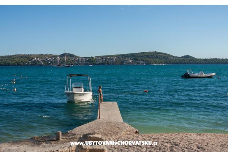 Lozovina – photo 18