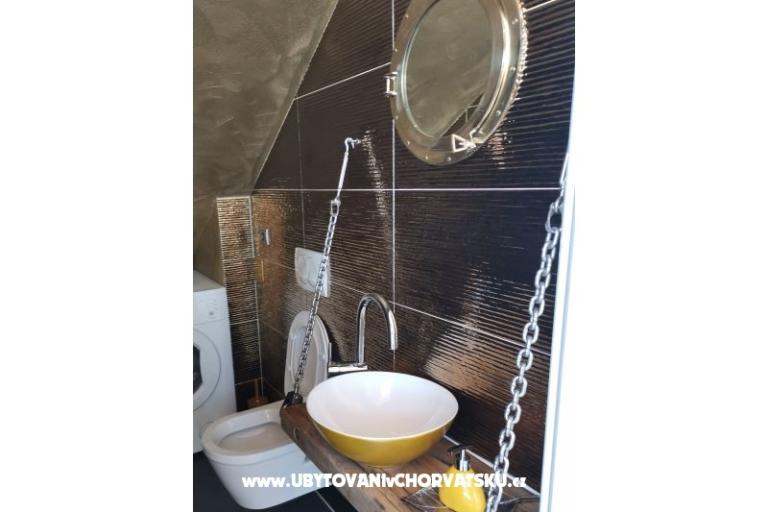 Apartments Marinovi dvori – photo 10
