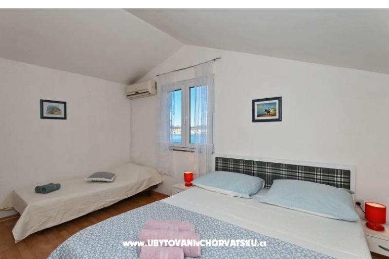 Mile Apartments – photo 11