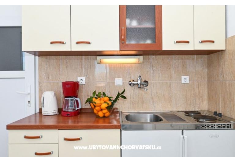 Mile Apartments – photo 6