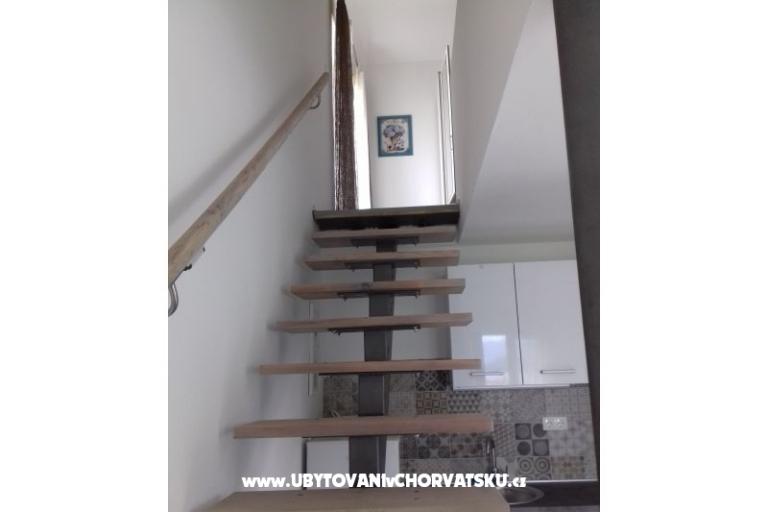 Nena Trogir, Slatine – photo 10
