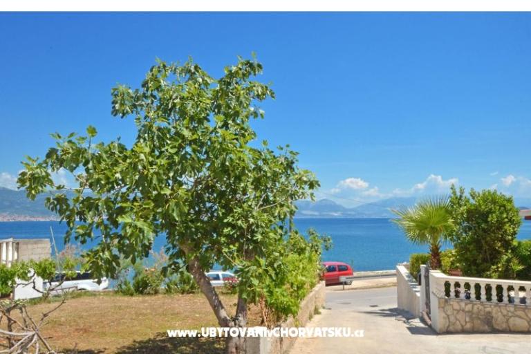 Petra Arbanija Apt – photo 15