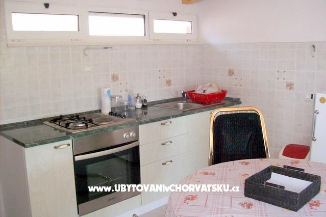 Apartments Roza – photo 9