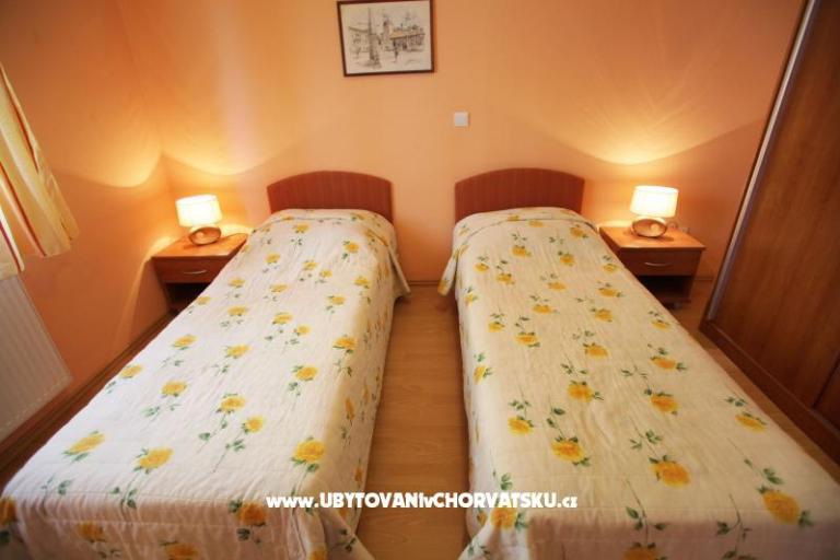 Trogir Salona – photo 16
