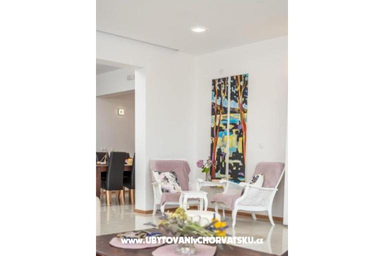 Villa Confido Luxury Apartment 01 – photo 19