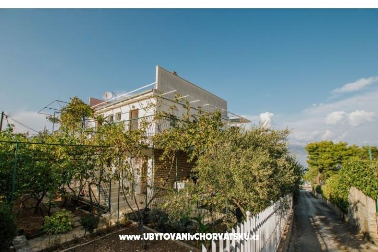 Apartments Slatine  – photo 7