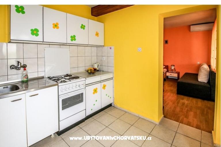 Apartments Jelaš – photo 14