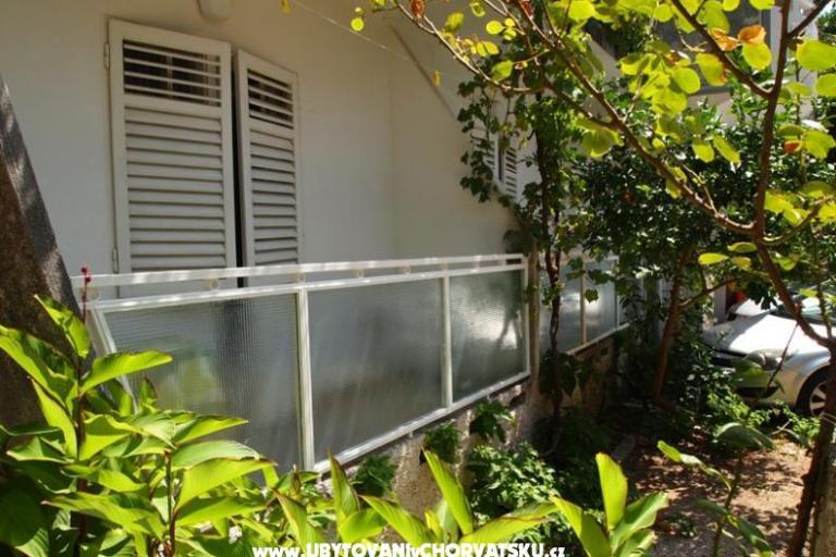 Alba Apartments – photo 2