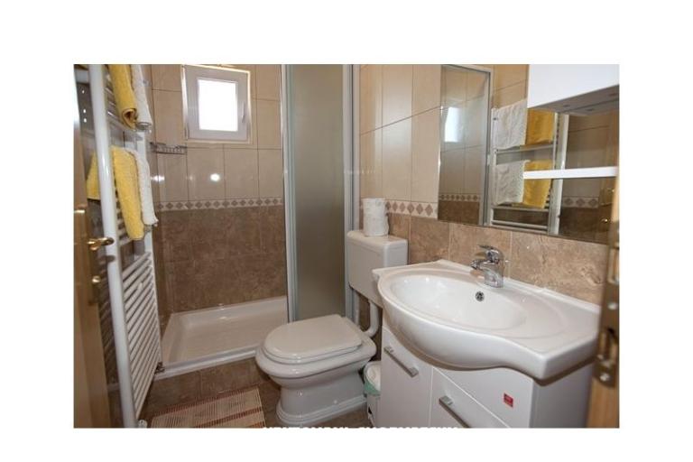 Apartments Kamena – photo 12