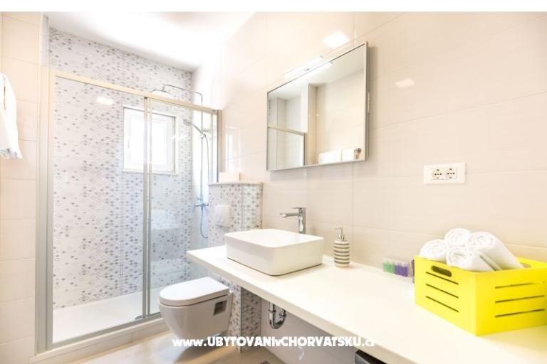 Apartments Ksenija – photo 9