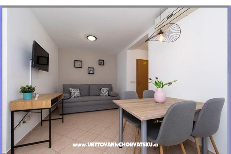 Apartments Šućur – photo 14