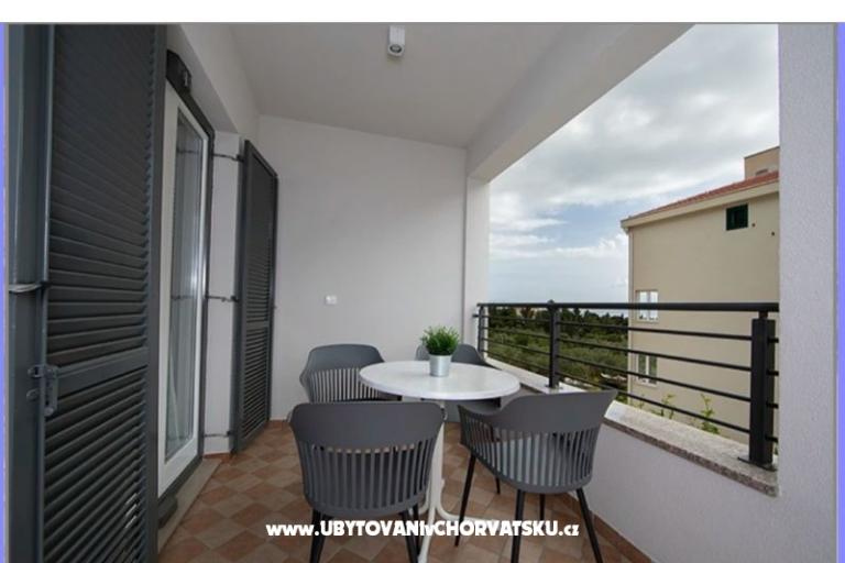 Apartments Šućur – photo 16