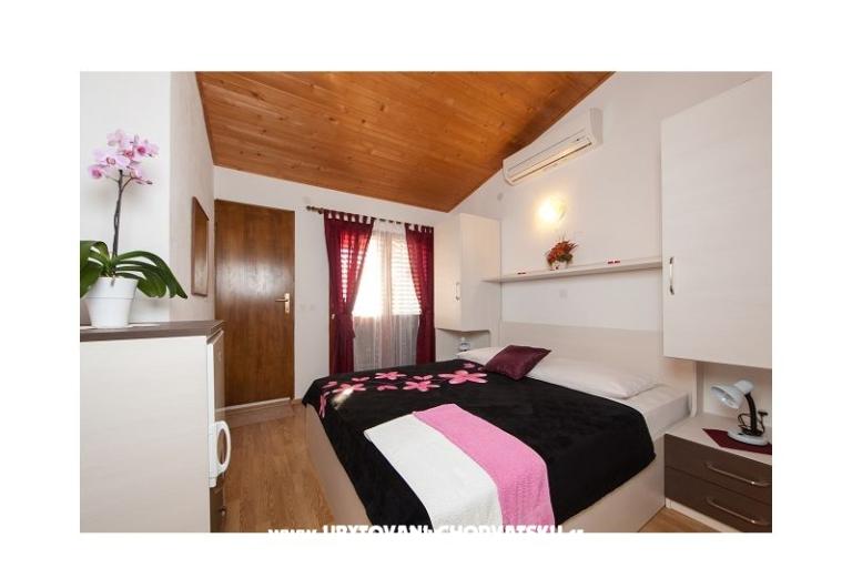 Apartments Luketina – photo 10
