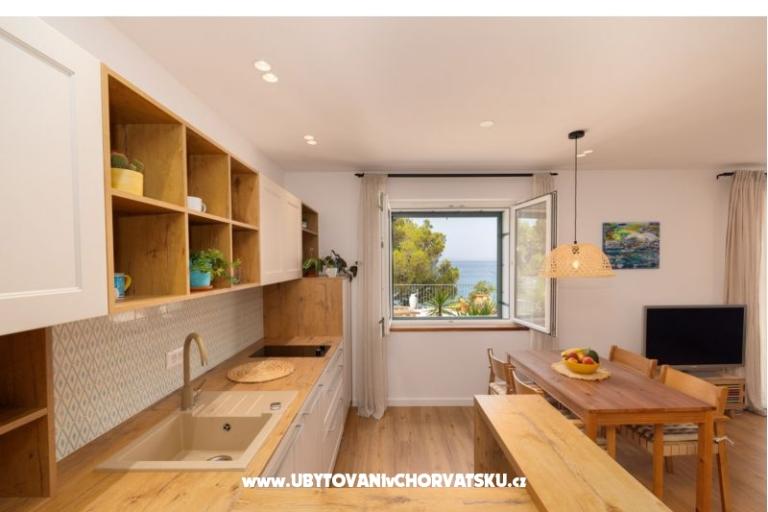 Beachfront Apartment NIVES – photo 15