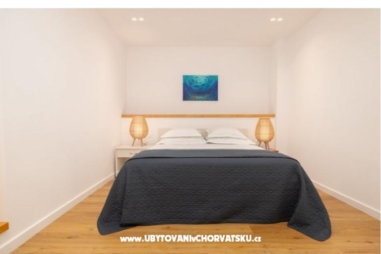 Beachfront Apartment NIVES – photo 23