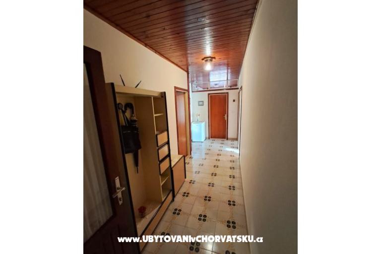 Olive Apartment and Rooms – photo 9