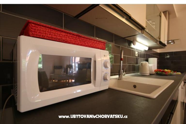 Apartments Diana **** – photo 12