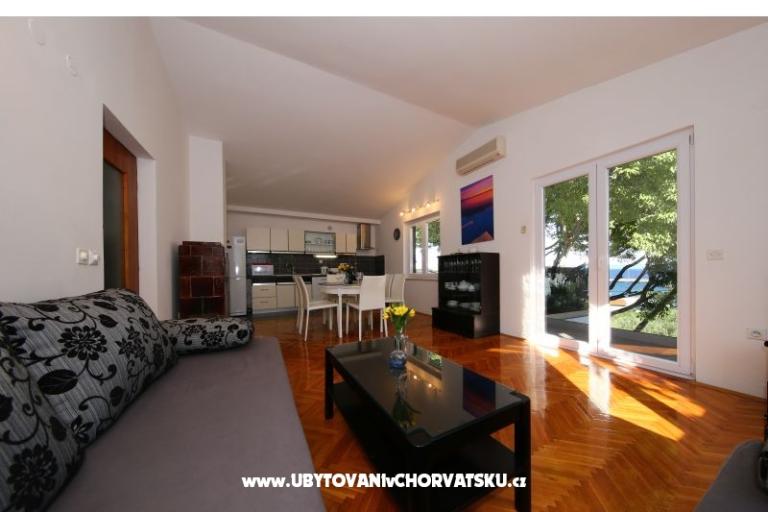 Apartments Diana **** – photo 14