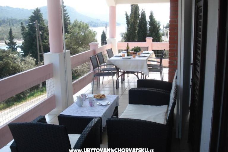 Apartments Julia – photo 5
