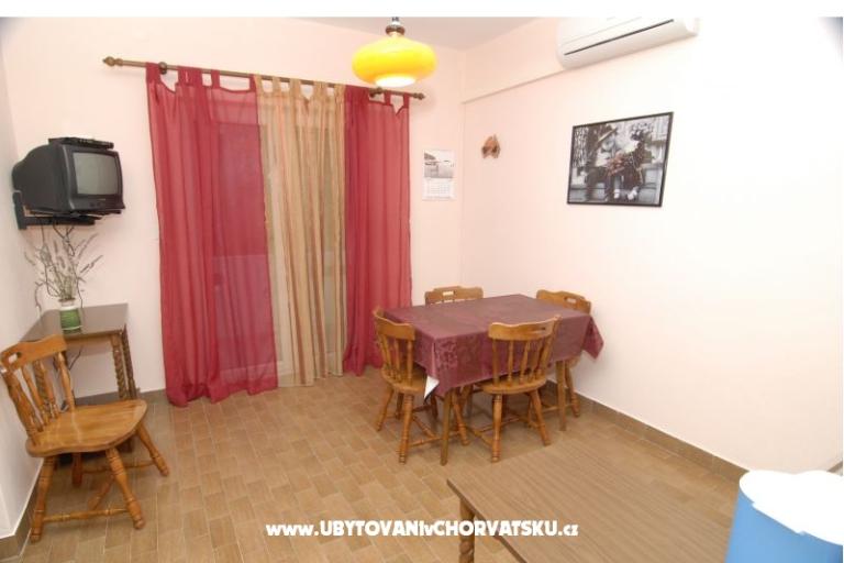Apartments Lonić – photo 14