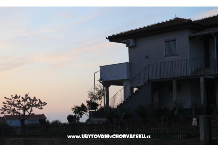 Apartma Olive garden – photo 21