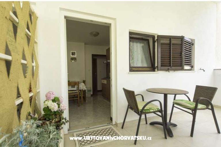 Apartments Jurišević – photo 13