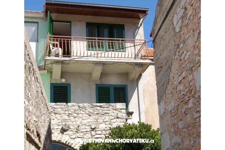 Kotarčevi dvori – photo 17