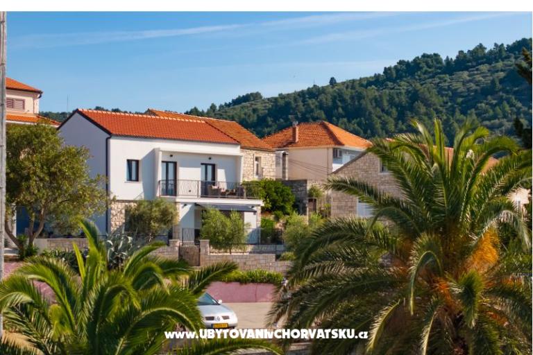 House s pogledom na more Antivo – photo 5