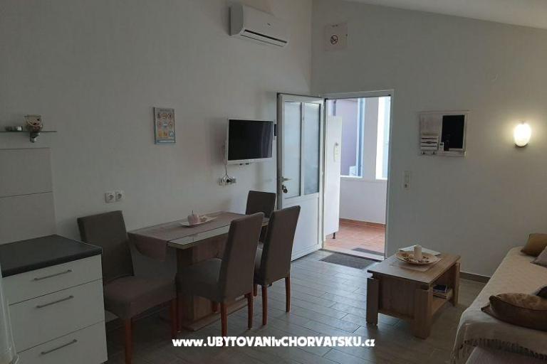 Alida apartmani Vir – photo 16